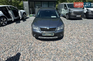 Універсал Skoda Octavia Scout 2013 в 