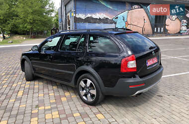 Універсал Skoda Octavia Scout 2013 в 