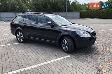 Універсал Skoda Octavia Scout 2013 в 