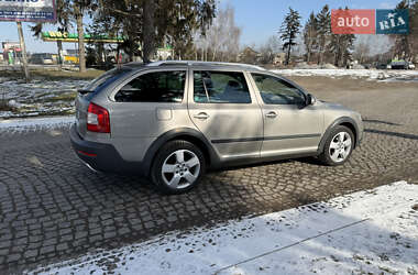 Універсал Skoda Octavia Scout 2013 в 