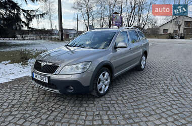 Універсал Skoda Octavia Scout 2013 в 