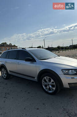 Универсал Skoda Octavia Scout 2015 в Киеве