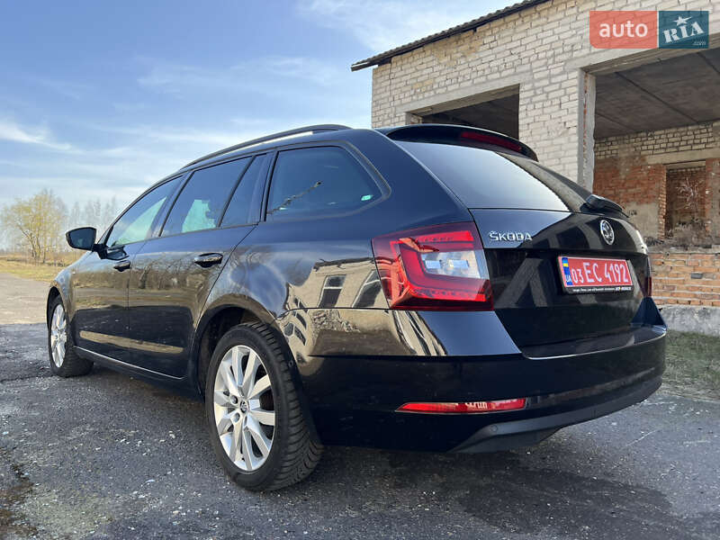 Універсал Skoda Octavia Scout 2018 в Луцьку