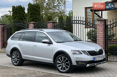 Універсал Skoda Octavia Scout 2019 в 