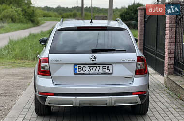 Універсал Skoda Octavia Scout 2019 в 