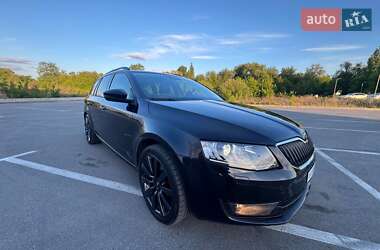 Універсал Skoda Octavia Scout 2016 в 