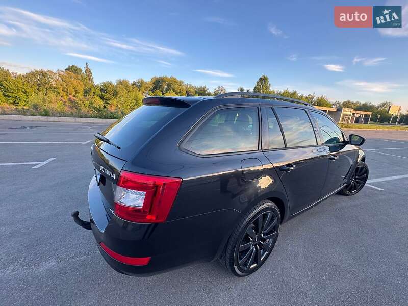 Універсал Skoda Octavia Scout 2016 в Бучі