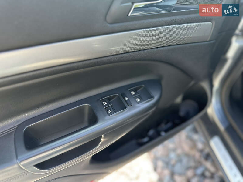 Універсал Skoda Octavia Scout 2013 в Рівному