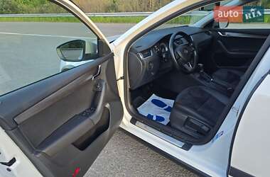 Універсал Skoda Octavia Scout 2015 в 
