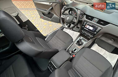 Универсал Skoda Octavia Scout 2015 в 