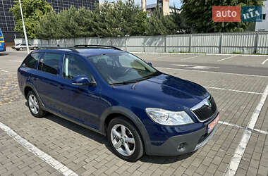 Универсал Skoda Octavia Scout 2011 в 