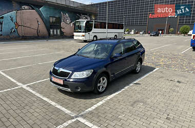 Универсал Skoda Octavia Scout 2011 в 