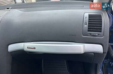 Универсал Skoda Octavia Scout 2011 в 