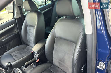 Универсал Skoda Octavia Scout 2011 в 
