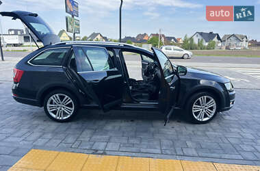 Универсал Skoda Octavia Scout 2016 в 