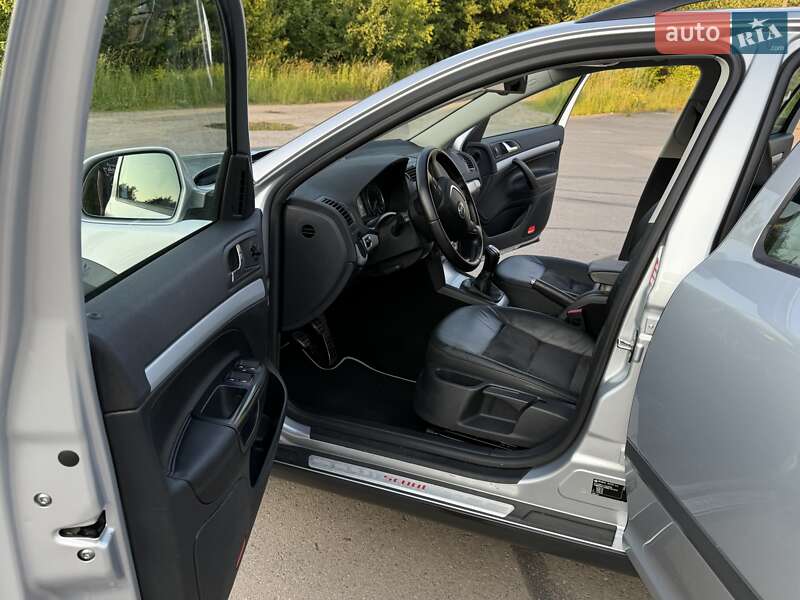 Универсал Skoda Octavia Scout 2011 в Трускавце