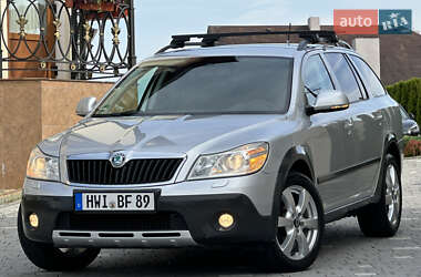 Универсал Skoda Octavia Scout 2012 в 