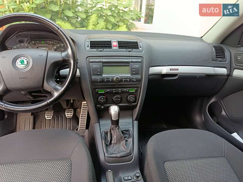 Универсал Skoda Octavia Scout 2008 в Самборе