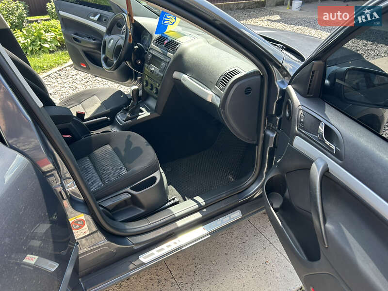 Універсал Skoda Octavia Scout 2008 в Любомлі