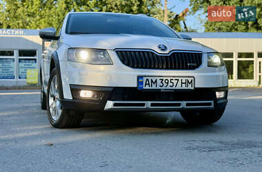 Универсал Skoda Octavia Scout 2015 в Житомире