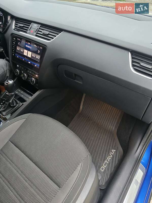 Універсал Skoda Octavia Scout 2019 в Косові