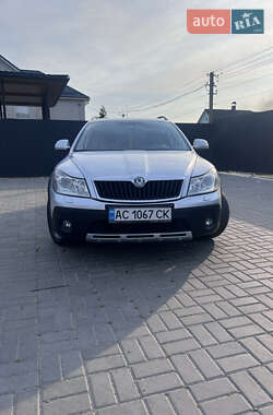 Универсал Skoda Octavia Scout 2010 в 