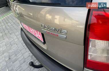 Универсал Skoda Octavia Scout 2011 в 