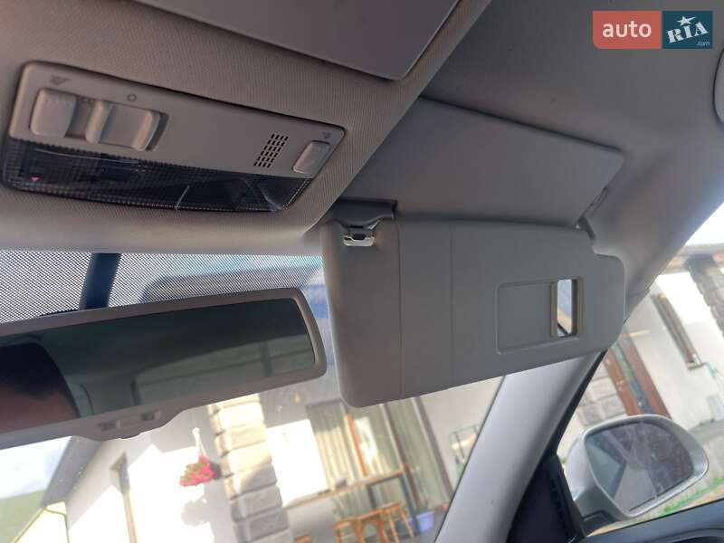 Универсал Skoda Octavia Scout 2011 в Любомле