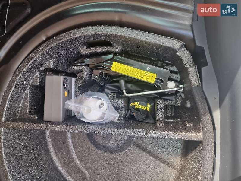 Универсал Skoda Octavia Scout 2011 в Львове фото 19 Универсал Skoda Octavia Scout 2011 в Львове