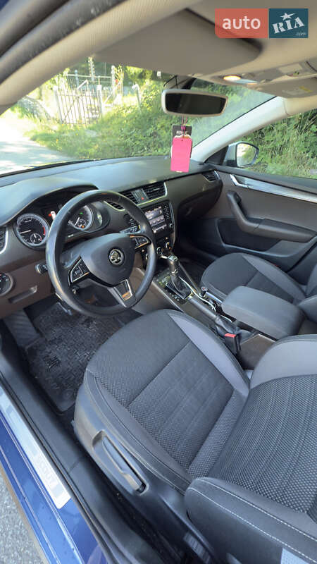 Універсал Skoda Octavia Scout 2018 в Хусті