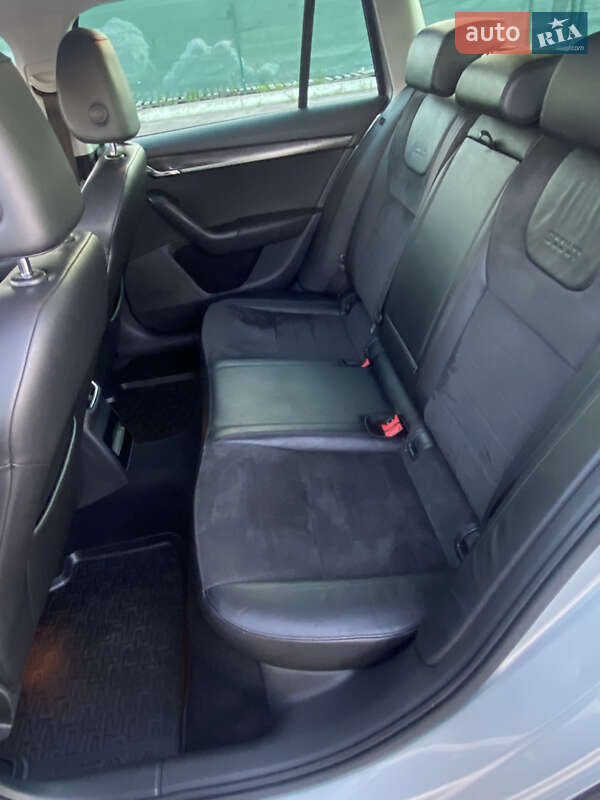 Універсал Skoda Octavia Scout 2014 в Львові