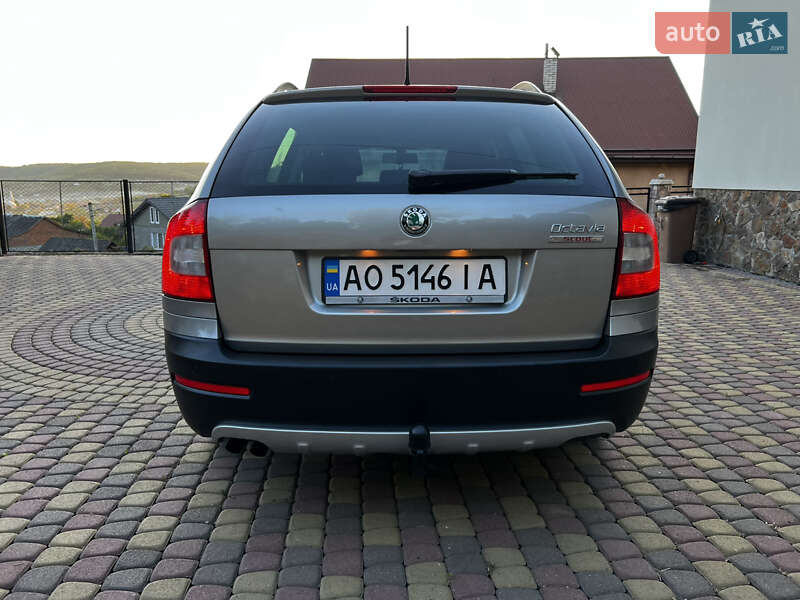 Универсал Skoda Octavia Scout 2011 в Хусте
