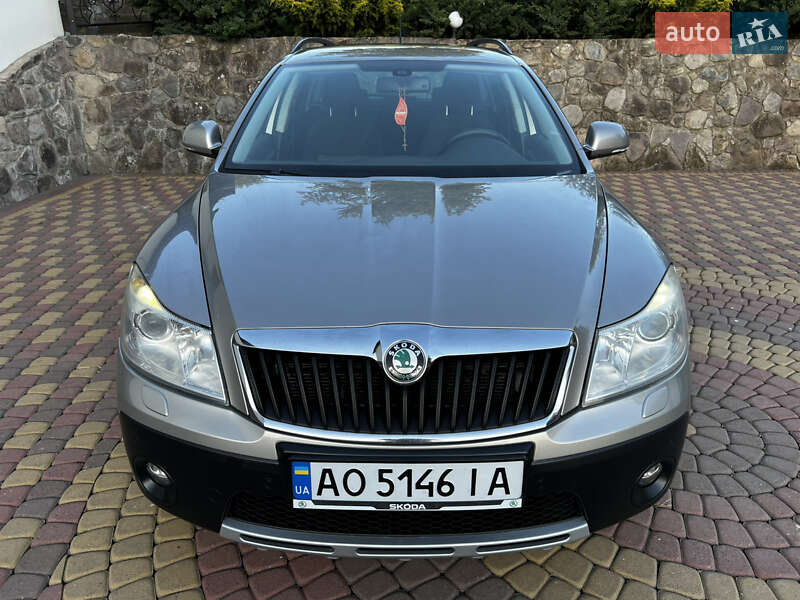 Универсал Skoda Octavia Scout 2011 в Хусте
