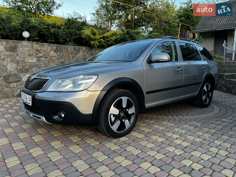 Универсал Skoda Octavia Scout 2011 в Хусте