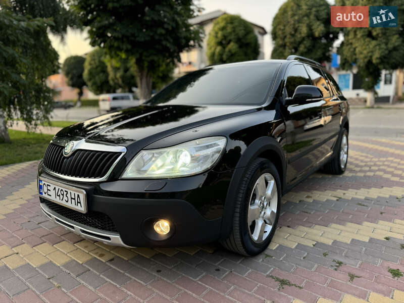 Универсал Skoda Octavia Scout 2011 в 