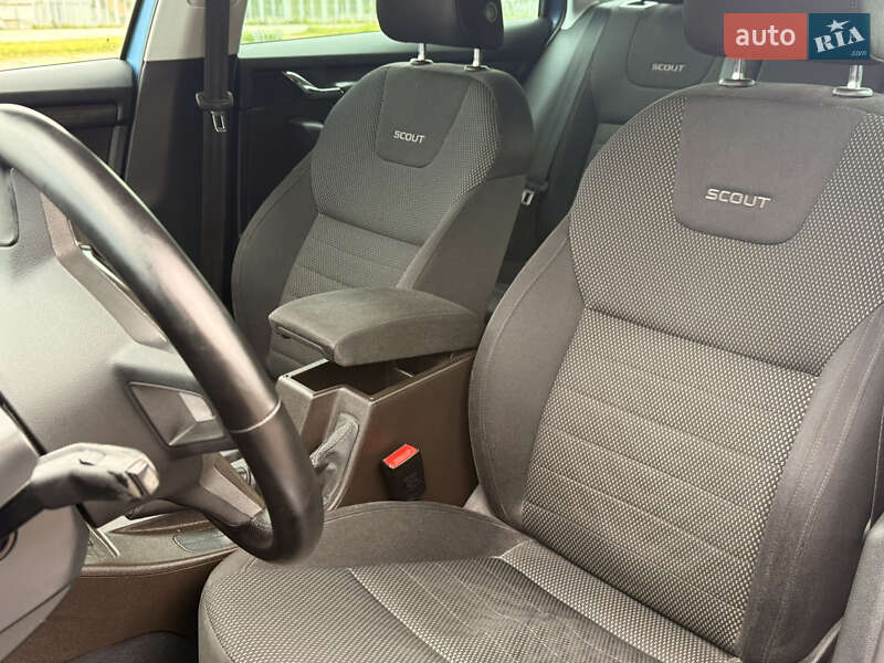 Универсал Skoda Octavia Scout 2014 в Львове