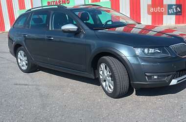 Універсал Skoda Octavia Scout 2015 в Харкові