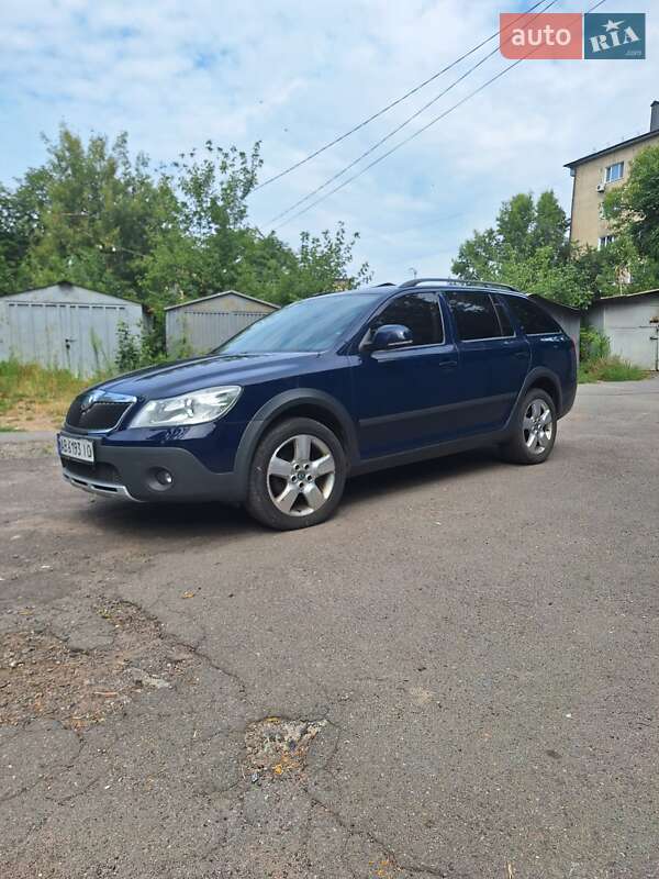 Skoda Octavia Scout 2012