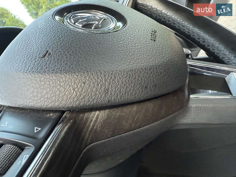 Универсал Skoda Octavia Scout 2015 в Трускавце