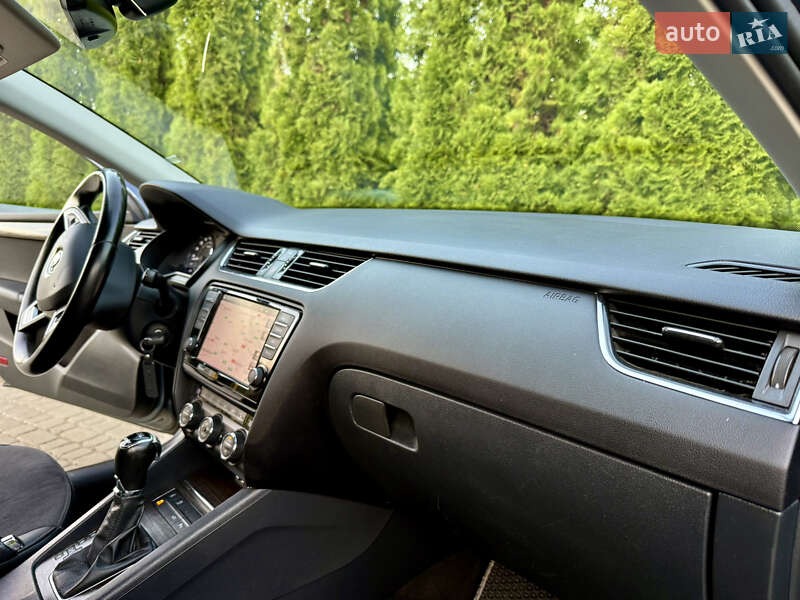 Универсал Skoda Octavia Scout 2015 в Трускавце