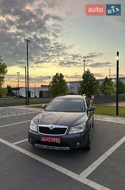 Универсал Skoda Octavia Scout 2012 в 