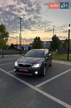 Универсал Skoda Octavia Scout 2012 в 