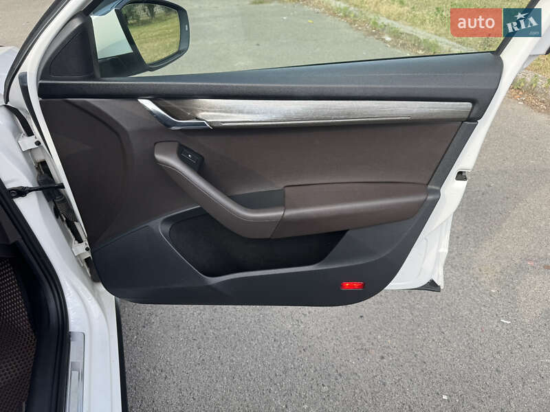 Універсал Skoda Octavia Scout 2018 в Києві