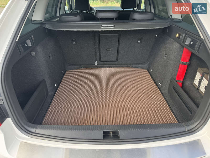 Універсал Skoda Octavia Scout 2018 в Києві