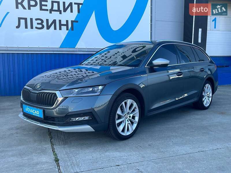 Skoda Octavia Scout 2021