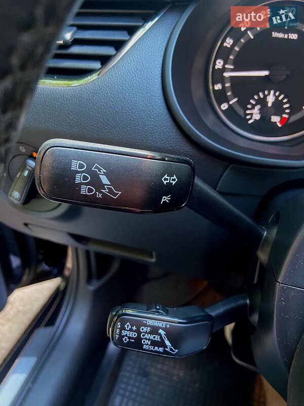 Універсал Skoda Octavia Scout 2015 в Рівному