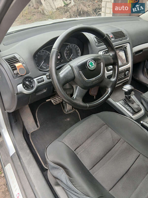 Универсал Skoda Octavia Scout 2012 в Днепре