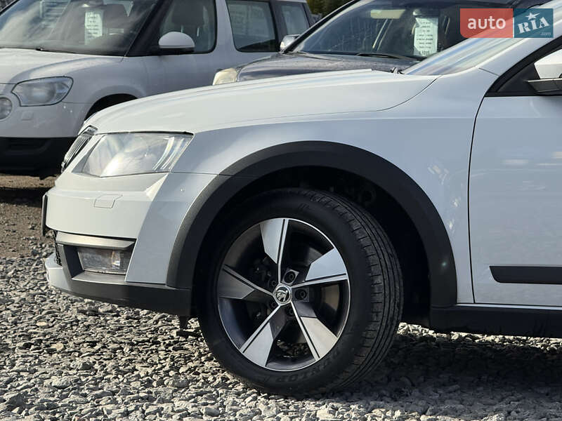 Універсал Skoda Octavia Scout 2015 в Стрию