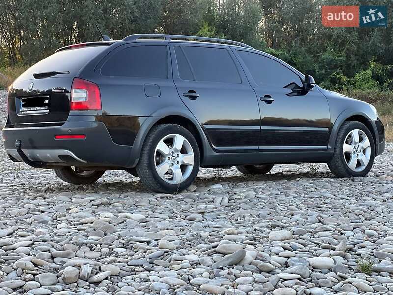 Универсал Skoda Octavia Scout 2011 в Виноградове