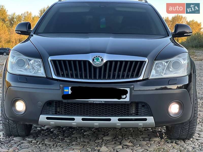 Универсал Skoda Octavia Scout 2011 в Виноградове